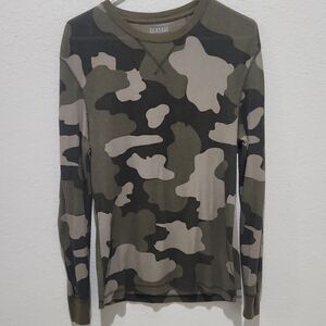 Old Navy Men's S Camo Long Sleeve T-Shirt Classic Crew Neck Casual Top